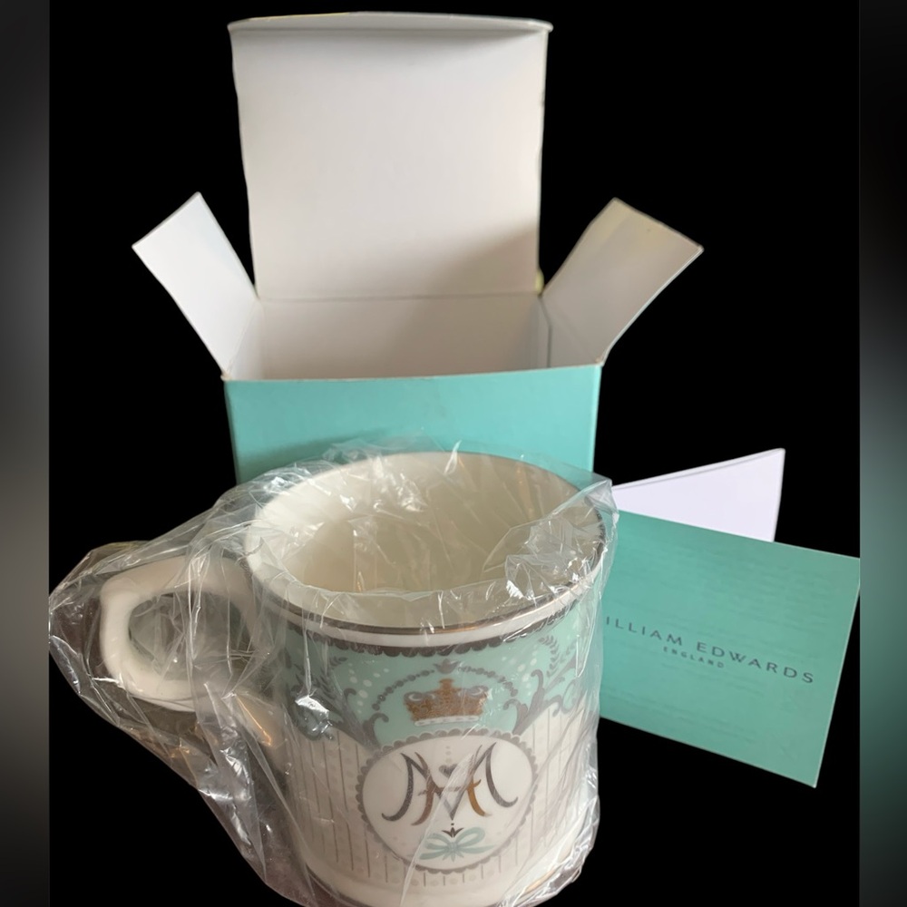 Royal Wedding Meghan and Harry Bone China Tiffany Blue & White Mug with …